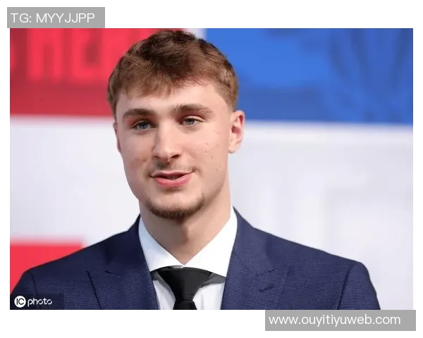 独行侠将继续考虑交易浓眉的可能性弗拉格成为球队长期标志性人物